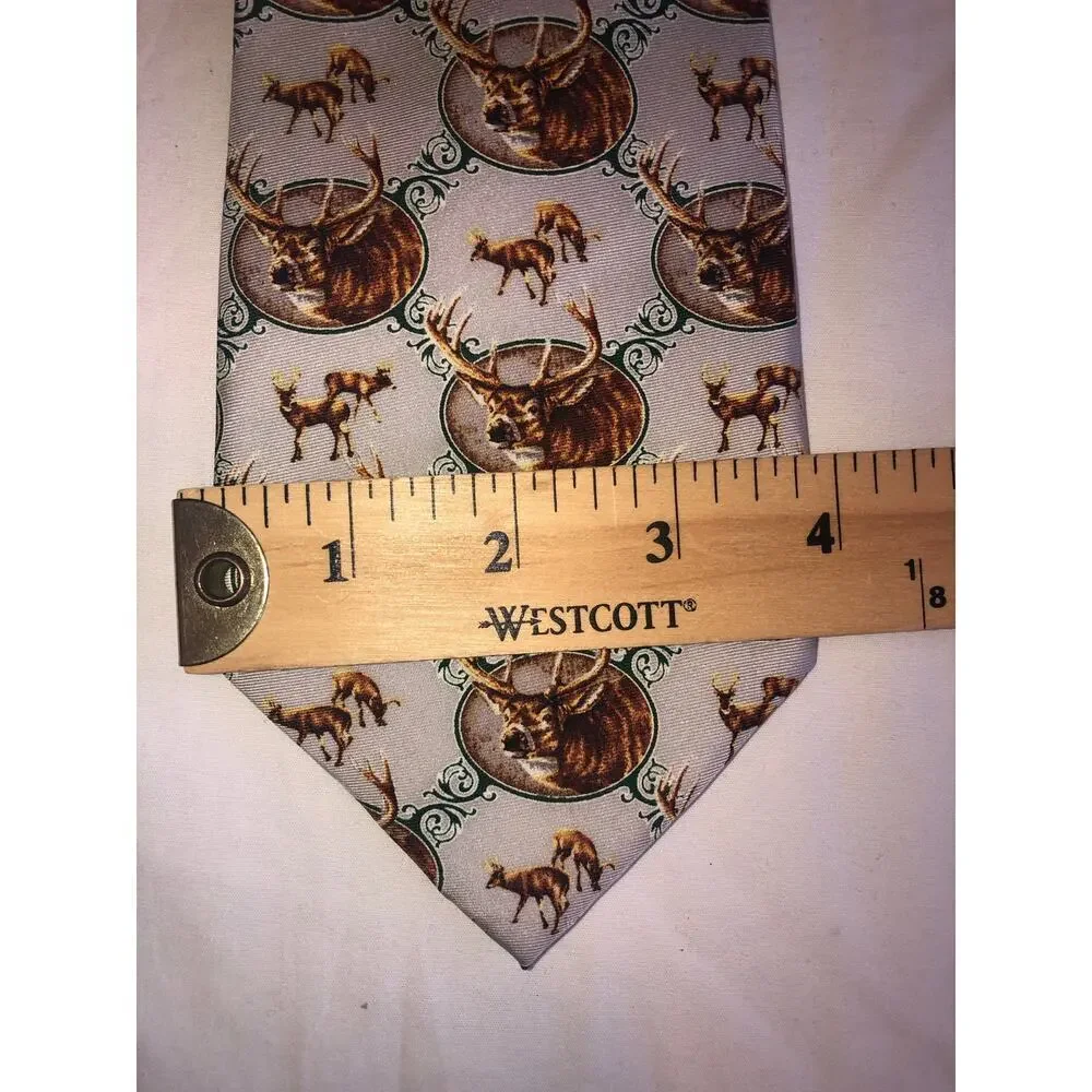 Vintage Bucks Does Stag Silk Mens Tie Reindeer Jon Q Wright Artist 2004